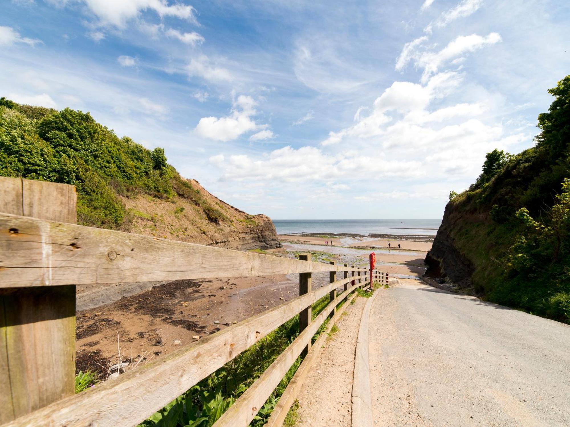 Yha Boggle Hole Pansiyon Fylingthorpe Dış mekan fotoğraf